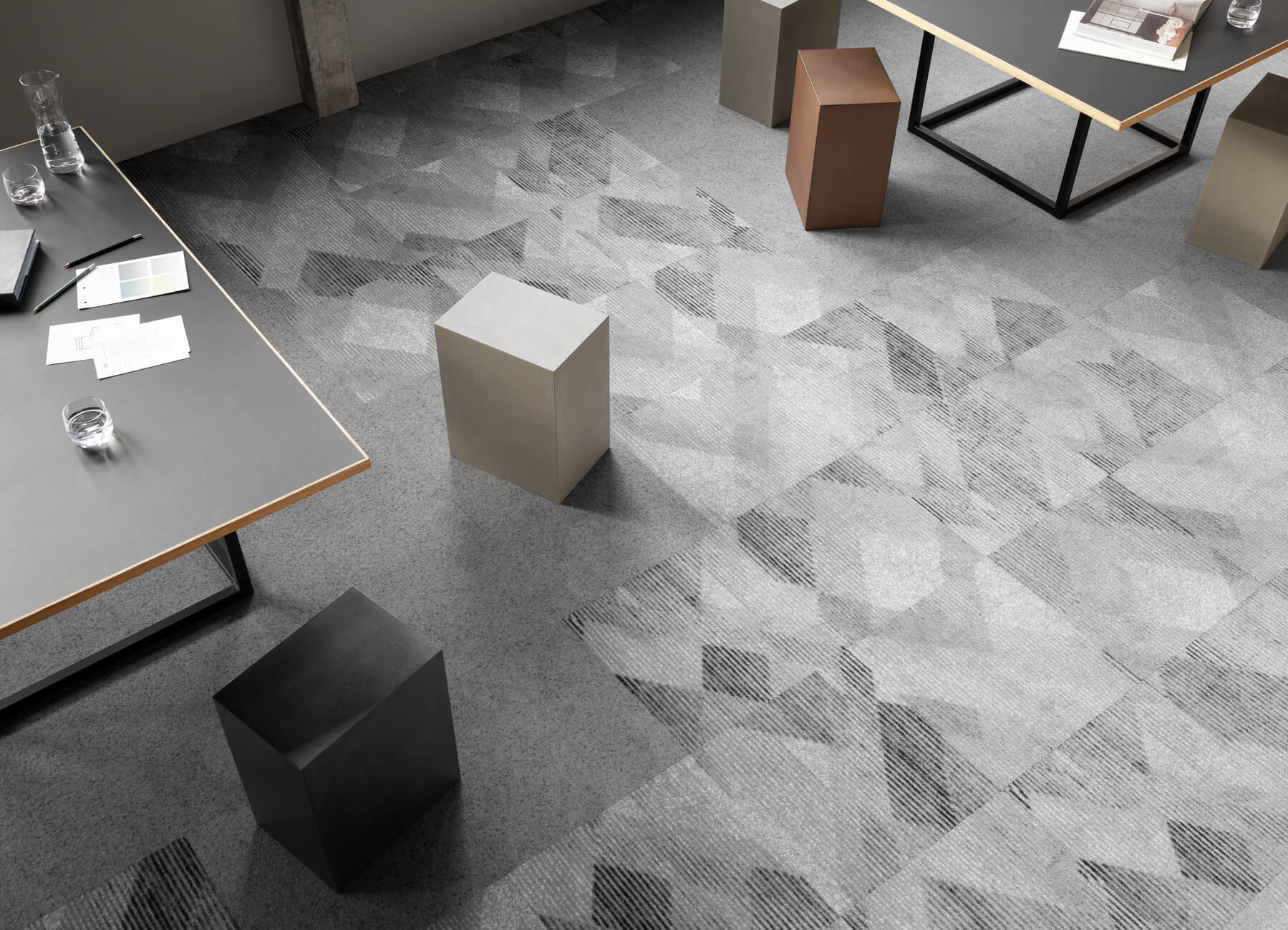 Faded Angle / Composite / Tiles&Planks Collection